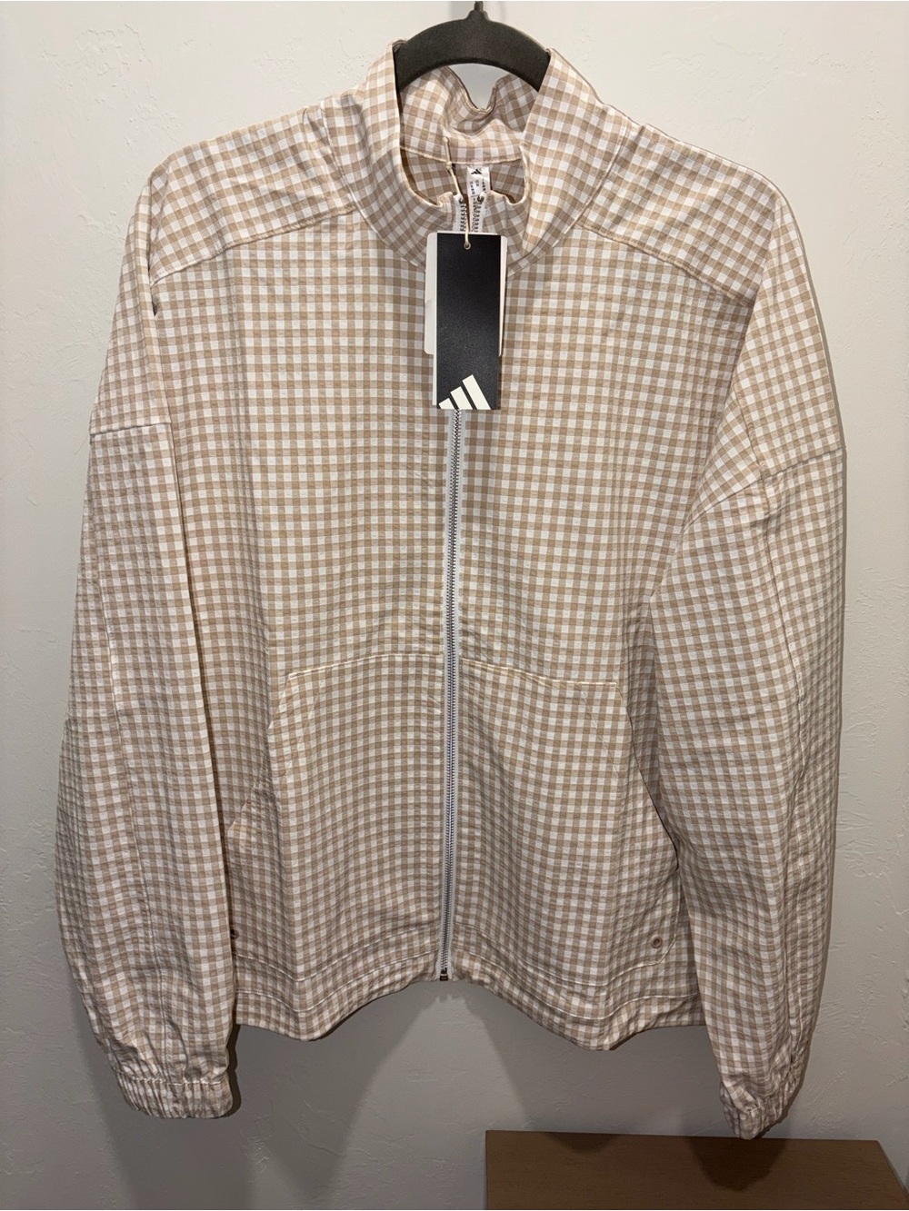 Adidas Ultimate365 tan beige Gingham  golf Jacket Women's Size XL.  NWT $100